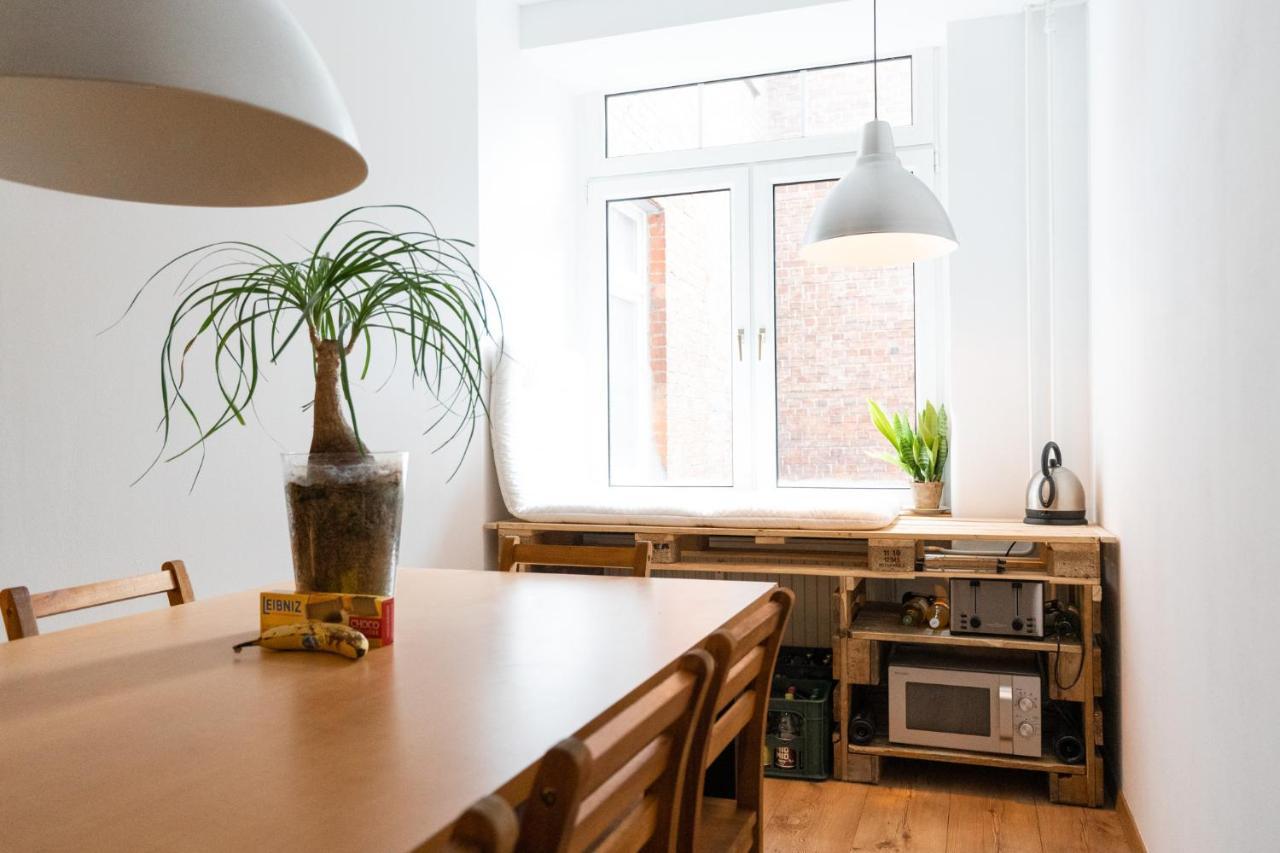 230 M2 Loft Mit Eigenem Wintergarten Mit Tischtennis & Dart, Kostenloser Parkplatz Erfurt Esterno foto