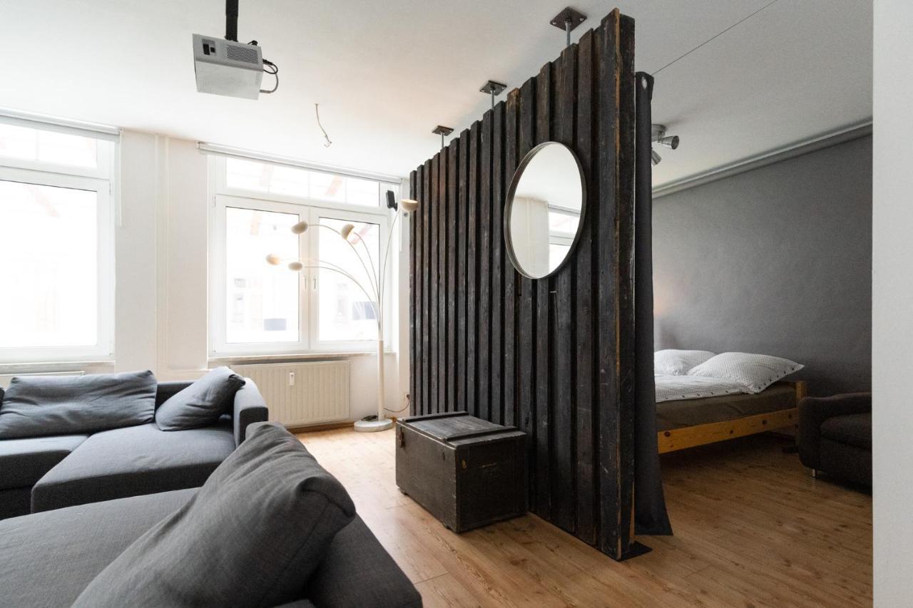 230 M2 Loft Mit Eigenem Wintergarten Mit Tischtennis & Dart, Kostenloser Parkplatz Erfurt Esterno foto