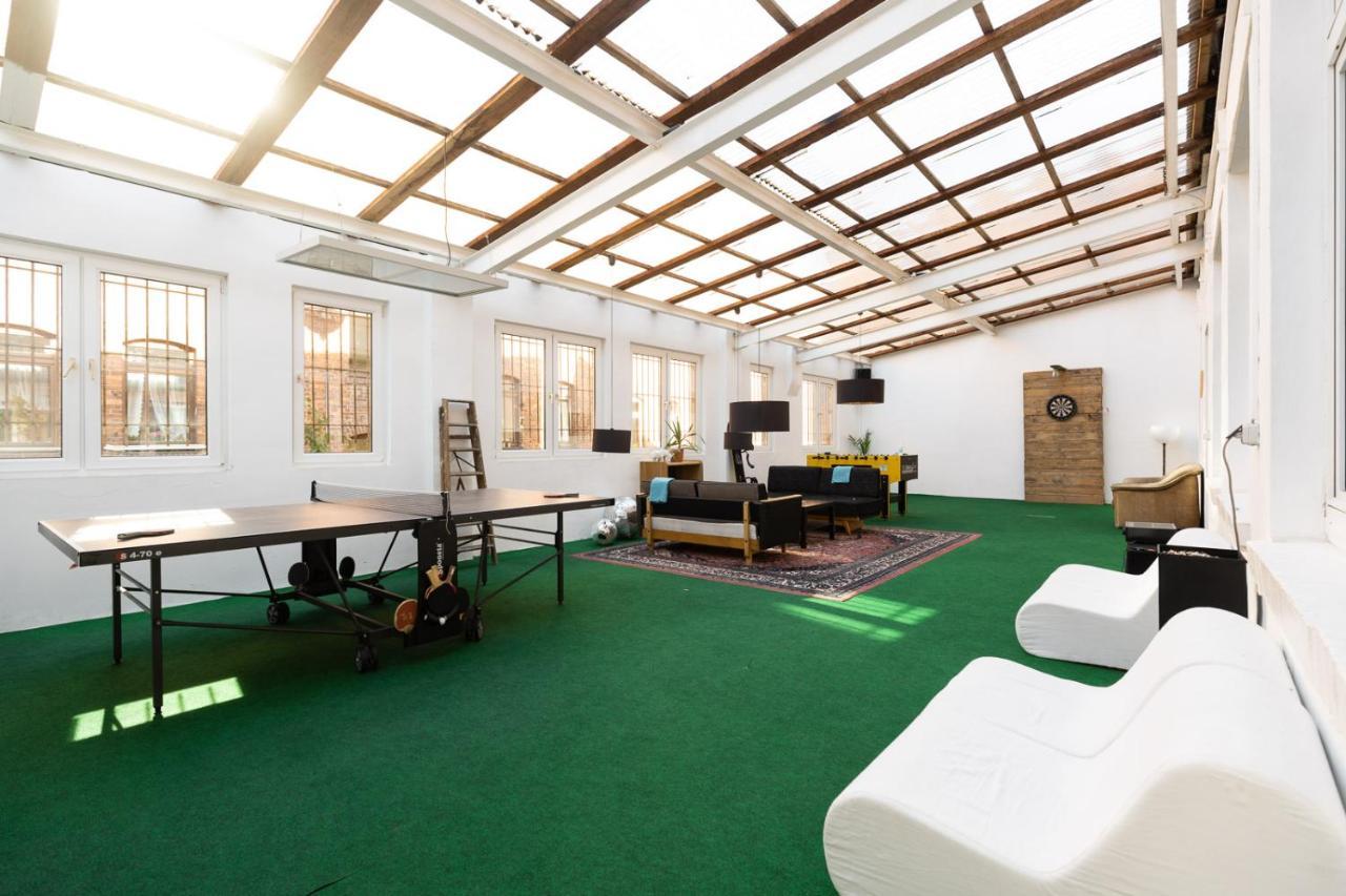 230 M2 Loft Mit Eigenem Wintergarten Mit Tischtennis & Dart, Kostenloser Parkplatz Erfurt Esterno foto